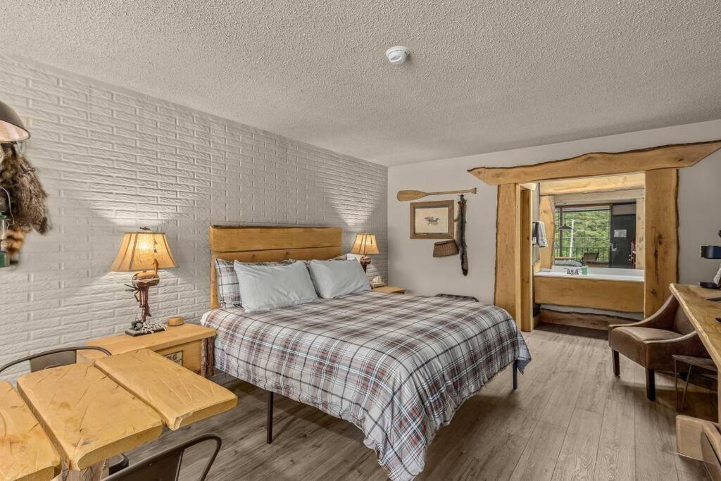 יוריקה ספרינגס Stonegate Lodge King Bed, Wifi, 50In Tv, Fire Pit, Salt Water Pool Room # 310 מראה חיצוני תמונה